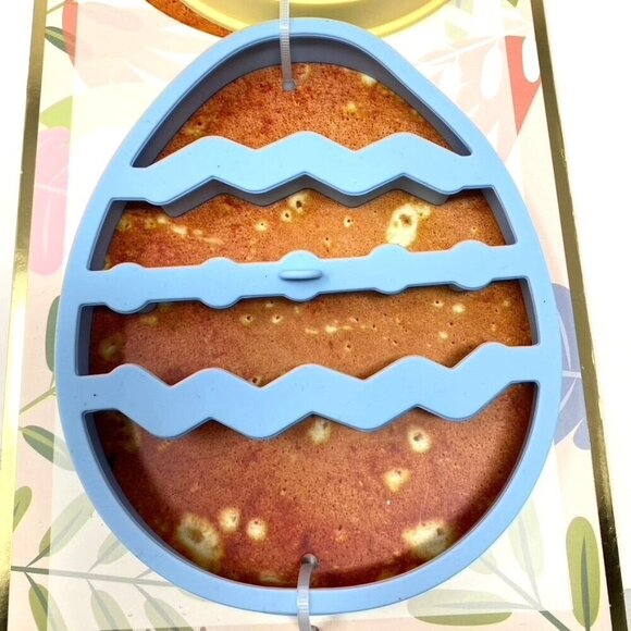 Cook With Color 3 Piece Silicone Pancake Mold Set Easter Bunny Chick Egg - Picture 10 of 10